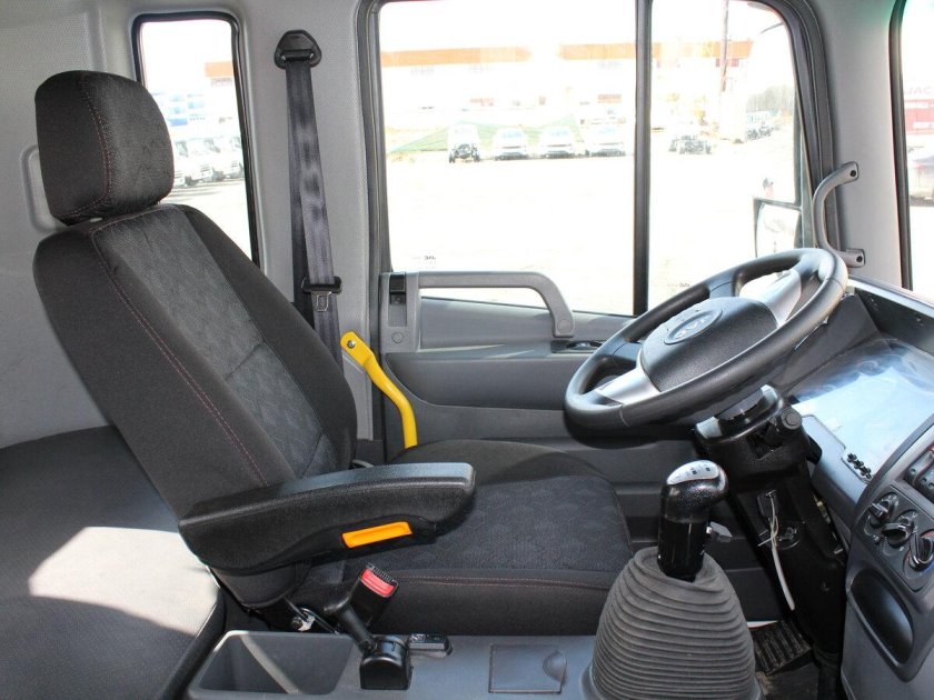 Грузовик JAC n200