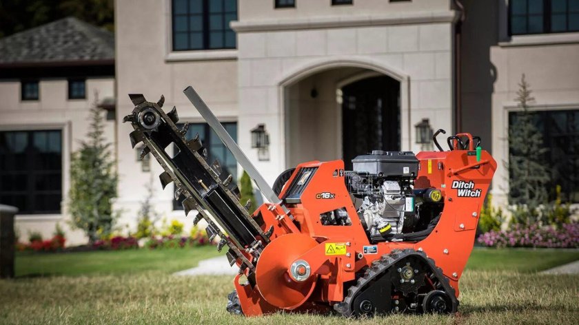 Траншеекопатель малогабаритный гусеничный ТКГ 1200