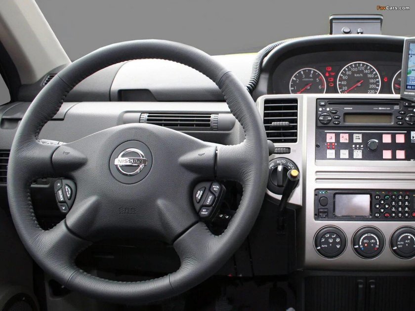 Nissan x-Trail t30 салон