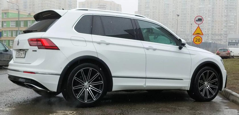 VW Tiguan 2 20 колеса