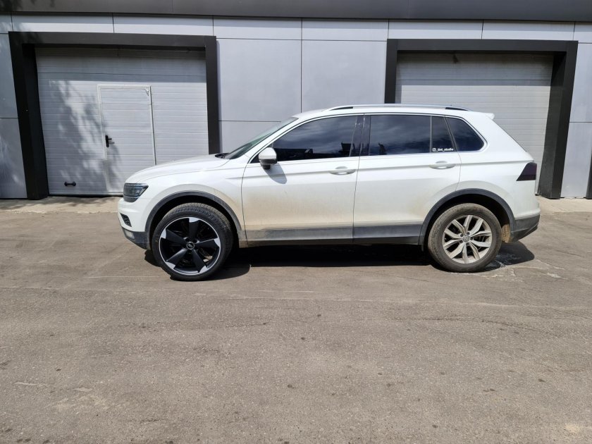 Tiguan 1 r20