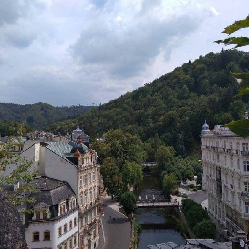 Карловы вары с высоты птичьего полета