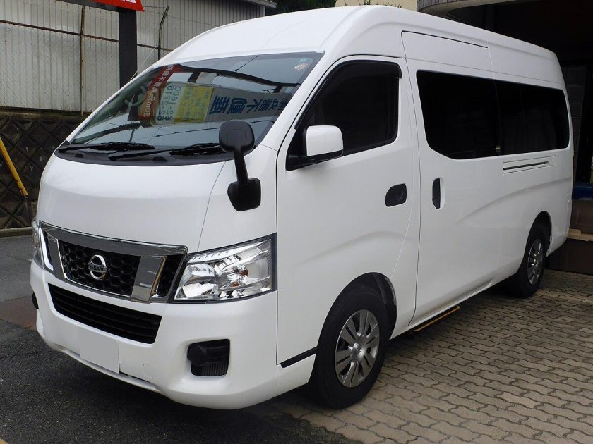 Nissan nv350