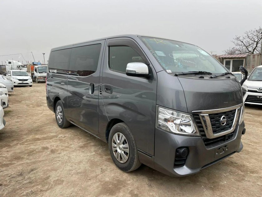 Ниссан нв 350 19 года