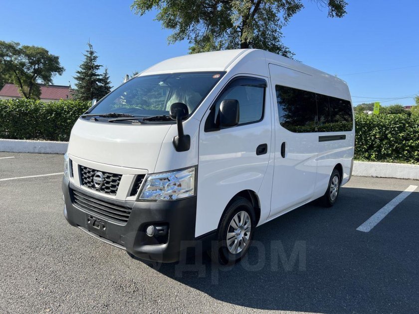 Ниссан нв 350 2017