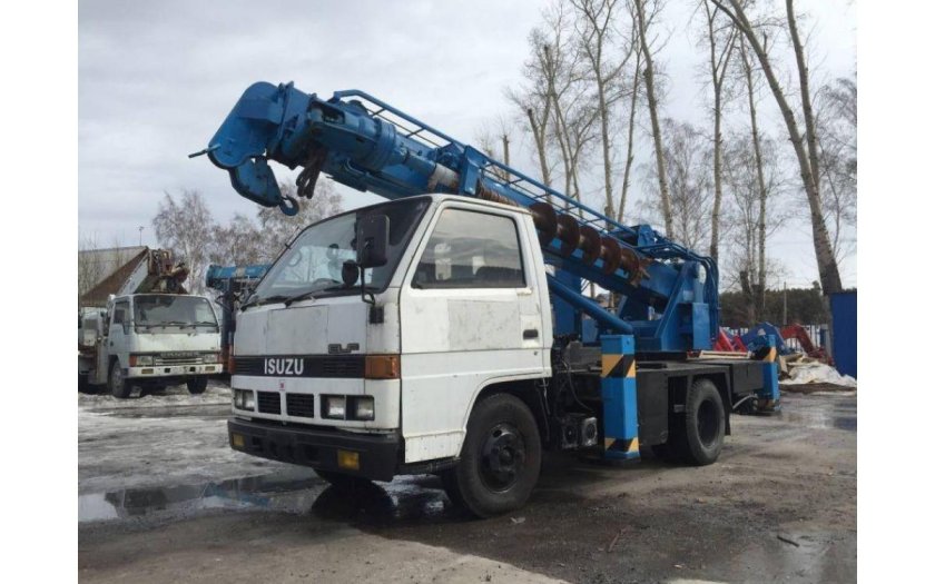 Японский ямобур Aichi Исузу