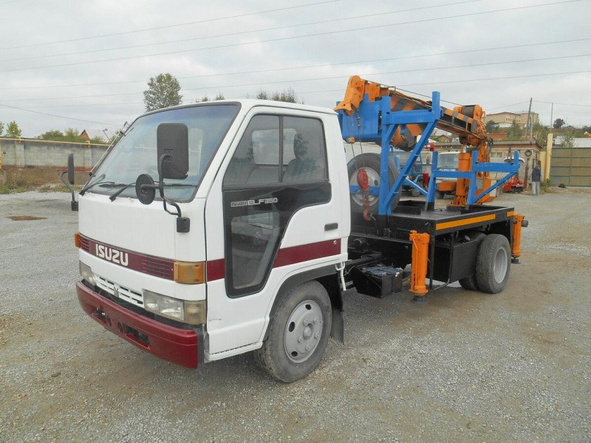 Ямобур Isuzu Elf