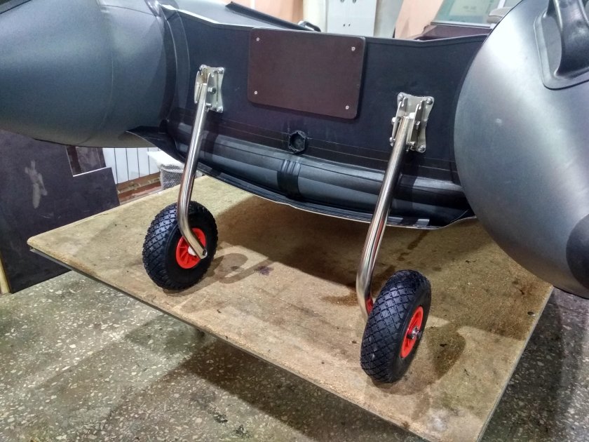 Быстросъемные транцевые колеса тк64п