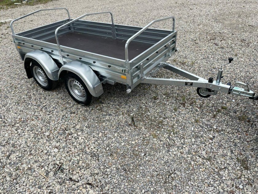 Веста с прицепом