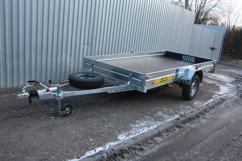 Прицеп лав-81022c