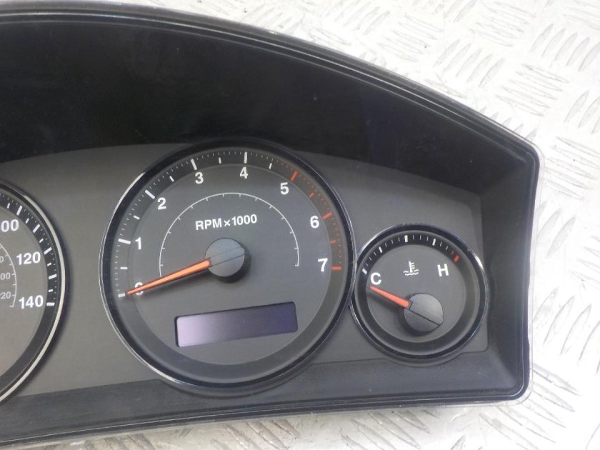 Щиток приборов джип Гранд Чероки