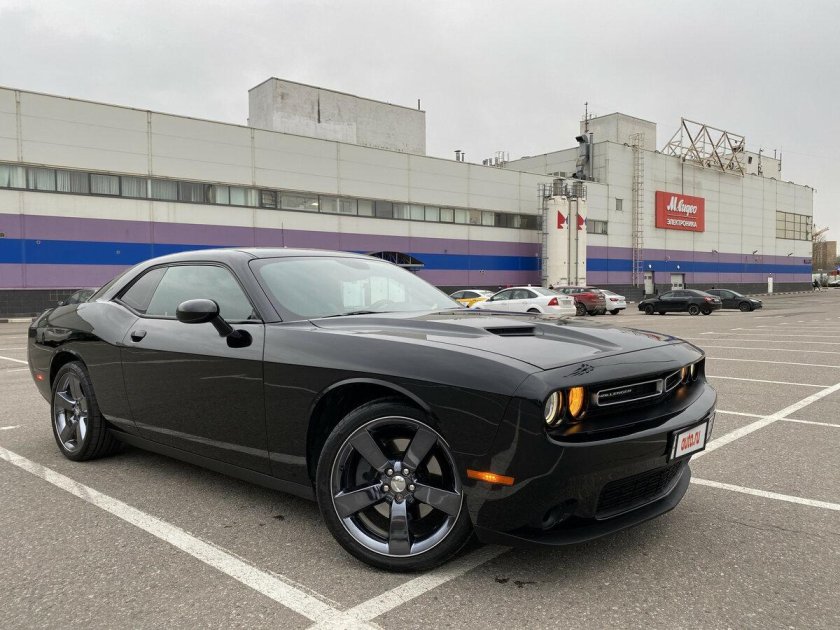Dodge Challenger 3