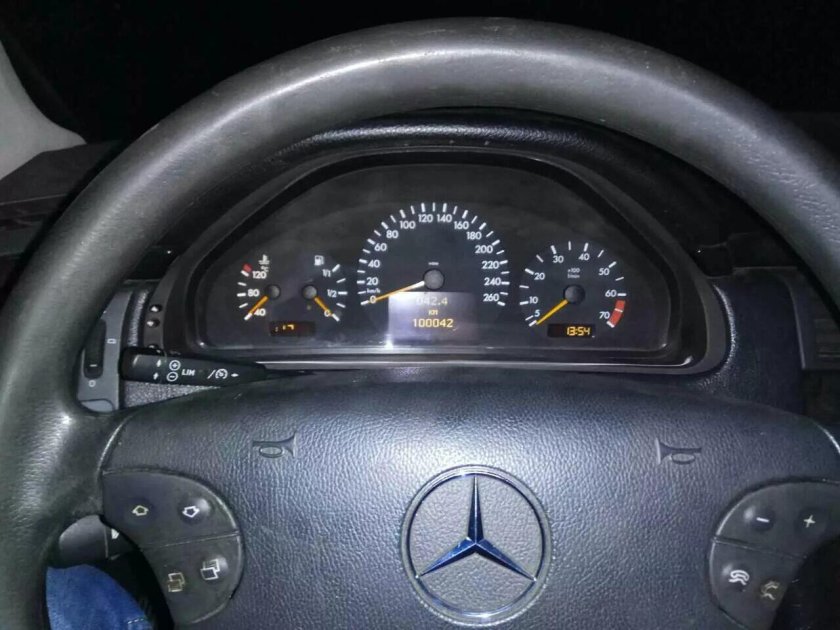 Панель приборов Мерседес w210