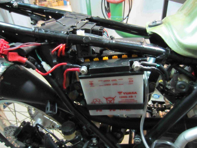 Ирбис 200 мотоцикл аккумулятор