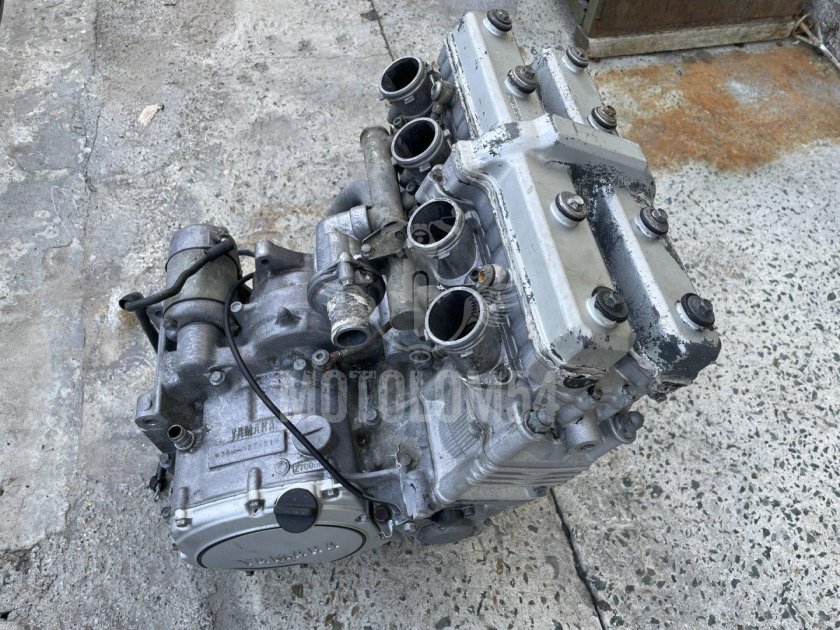 Двигатель 400 Ямаха FZR