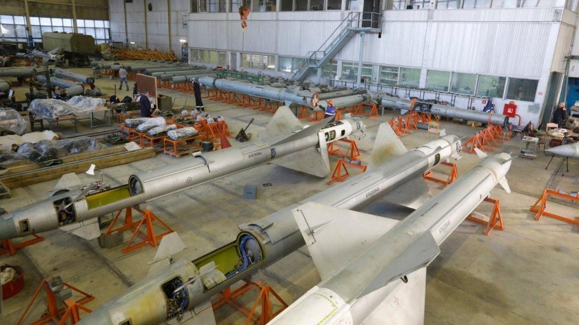 АО НПО молния