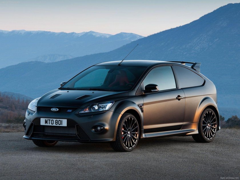 Ford Focus rs500 2010