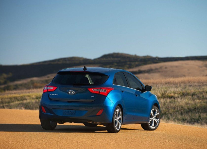 Hyundai Elantra gt 2014