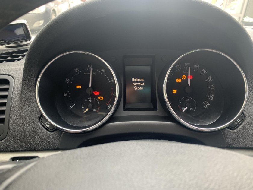 Приборка Шкода Йети