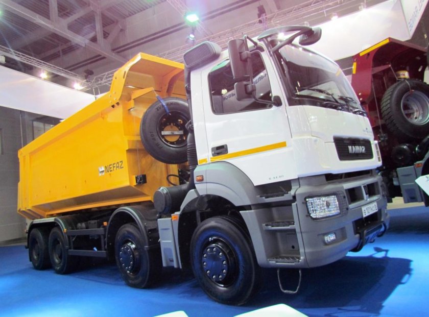 КАМАЗ 65801 8х4