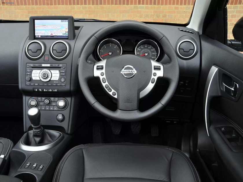 Nissan Qashqai 2007 салон