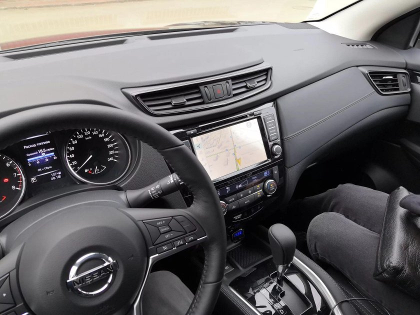 Торпедо Nissan Qashqai j11