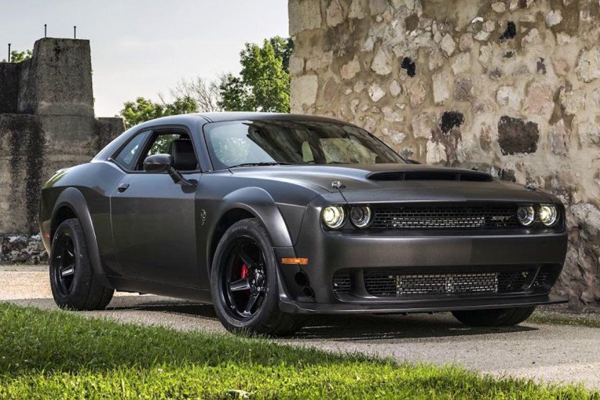 Додж Челленджер демон