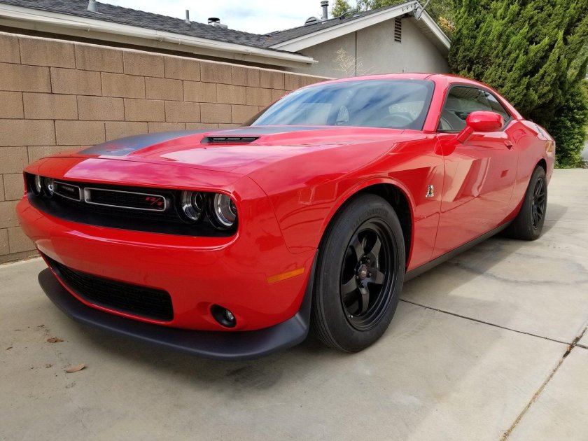 Dodge Challenger Challenger srt8