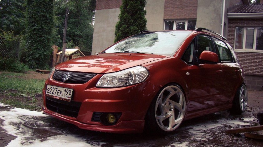 Suzuki sx4 stance