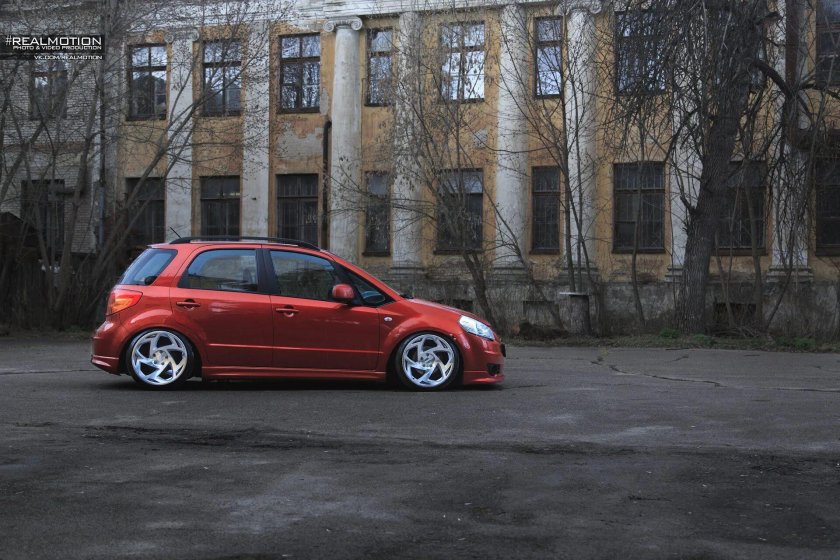 Сузуки sx4 стэнс