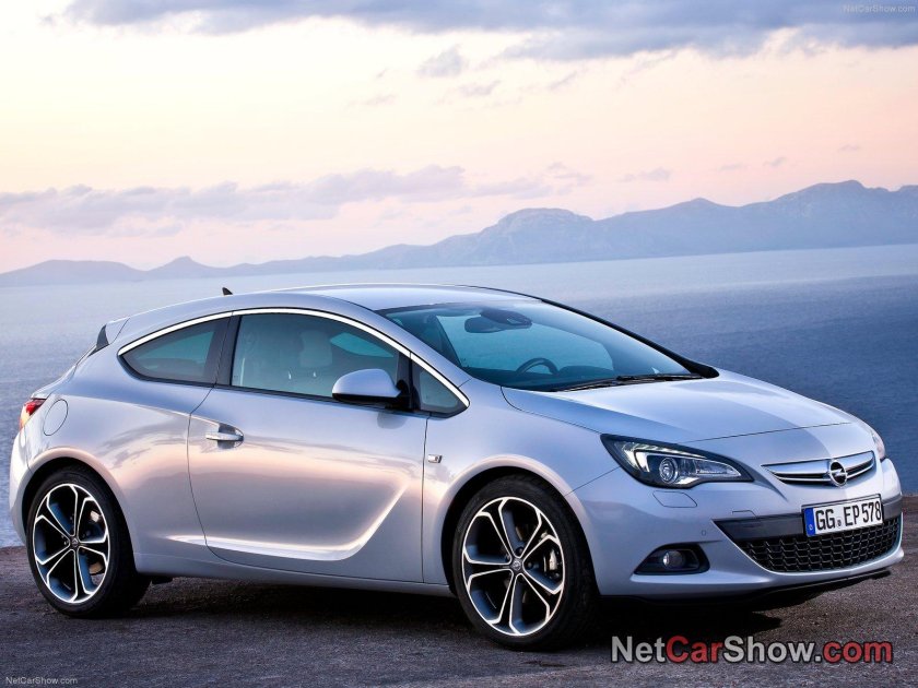 Opel Astra j GTC