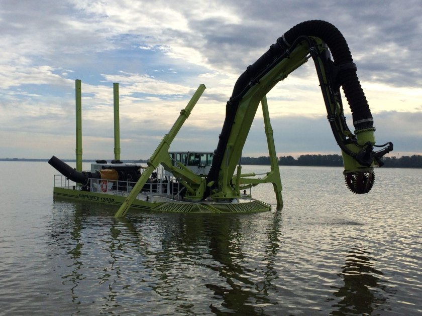 Земснаряд Amphibex