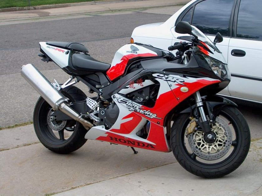 Honda cbr929rr 2000