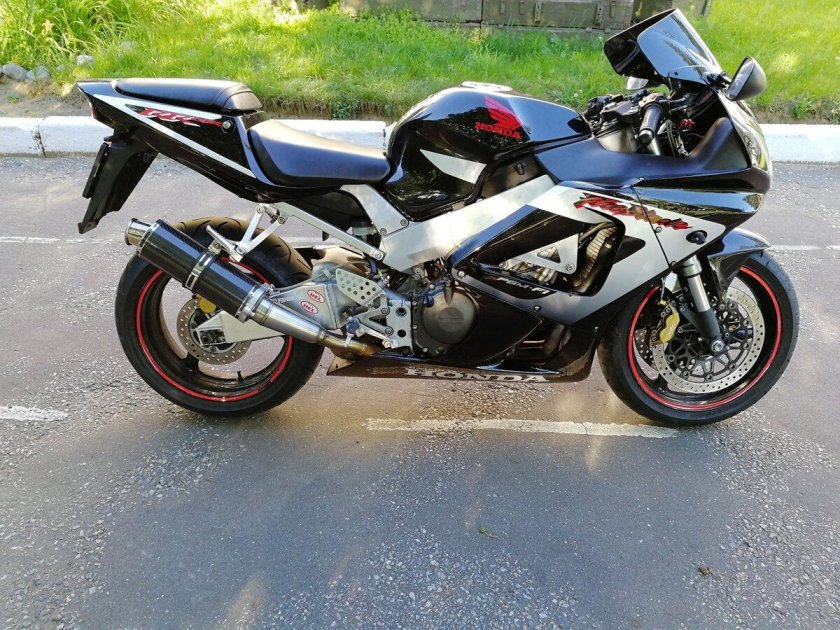 Honda cbr929rr Fireblade 2000