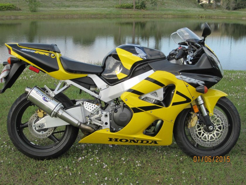Honda cbr929rr 2001