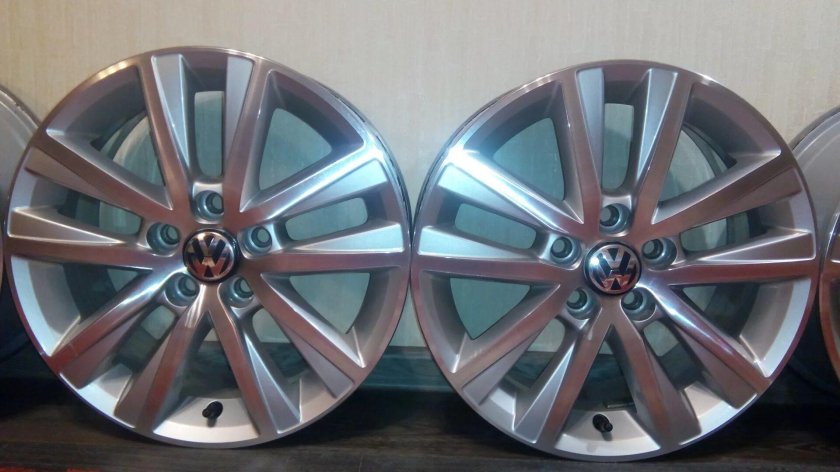 Диски Фольксваген поло r15