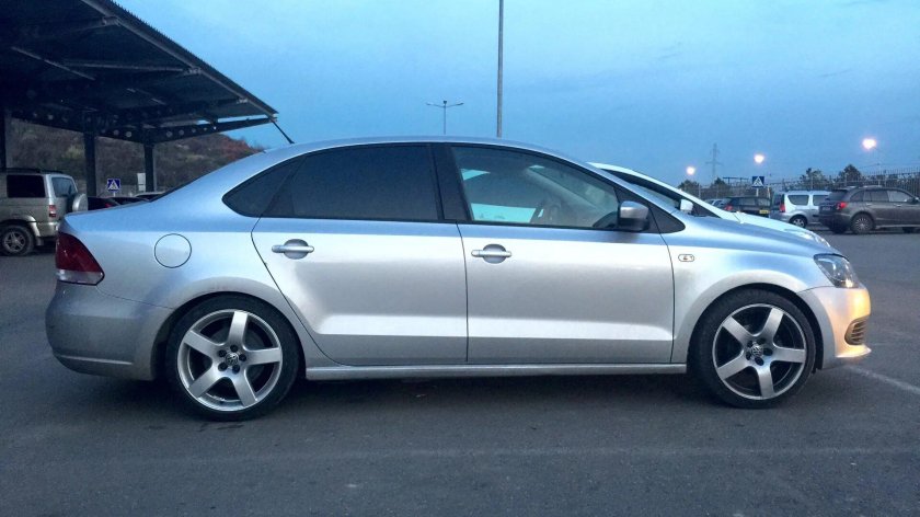 Volkswagen Polo sedan р16