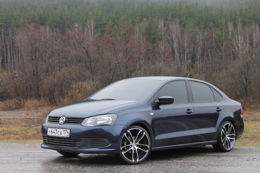 Поло седан р16