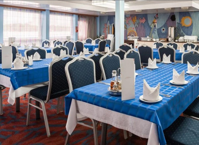 Теплоход Феликс Дзержинский