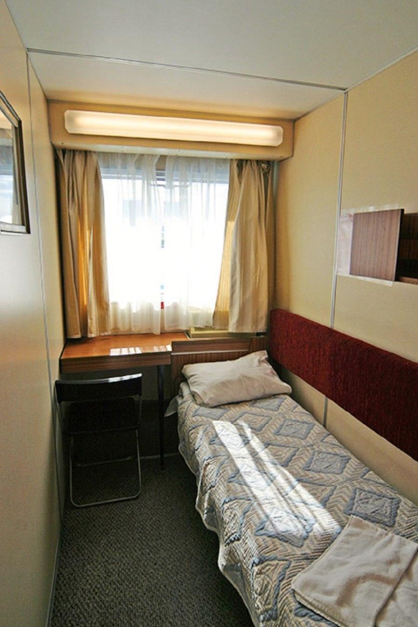 Теплоход Александр Суворов каюты