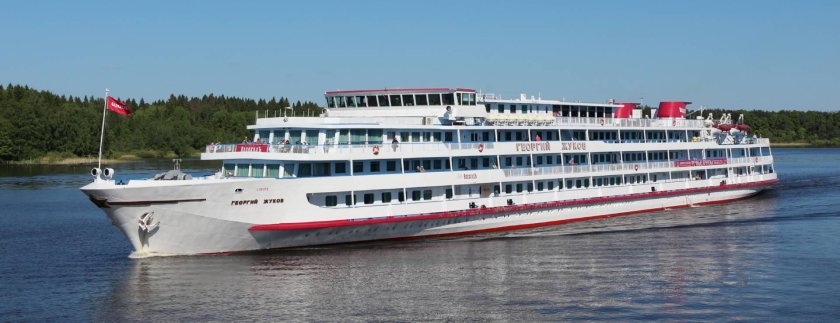 Теплоход Георгий Жуков