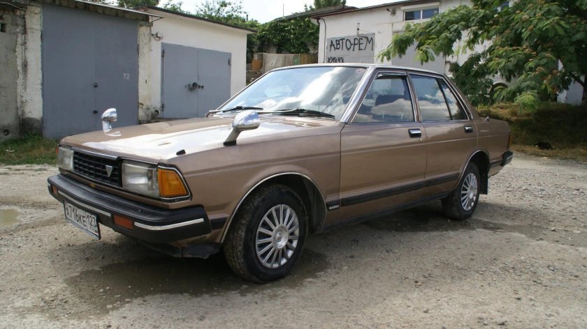 Nissan Bluebird 1982