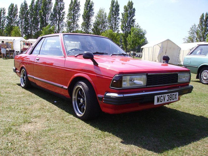 Nissan Bluebird 910 SSS Coupe