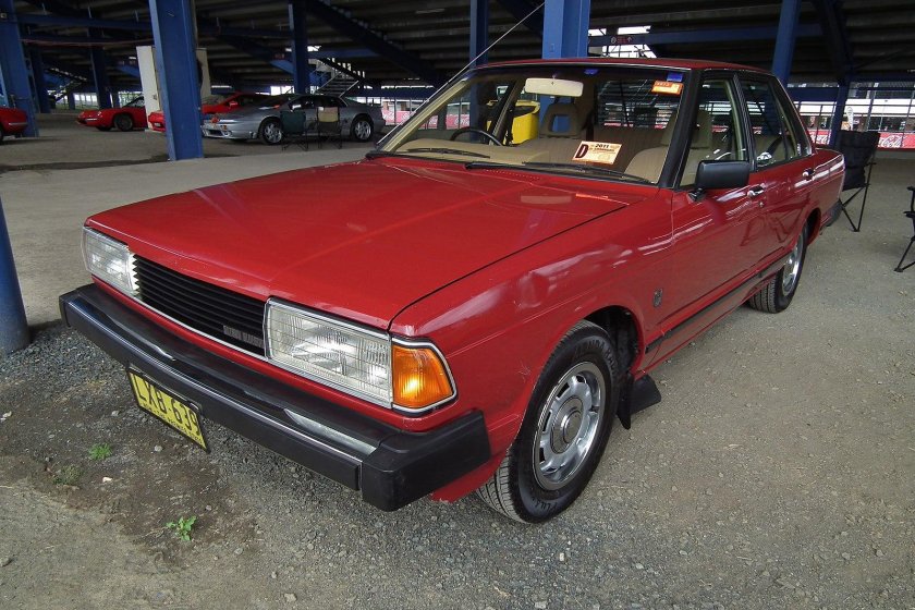 Nissan Bluebird 910