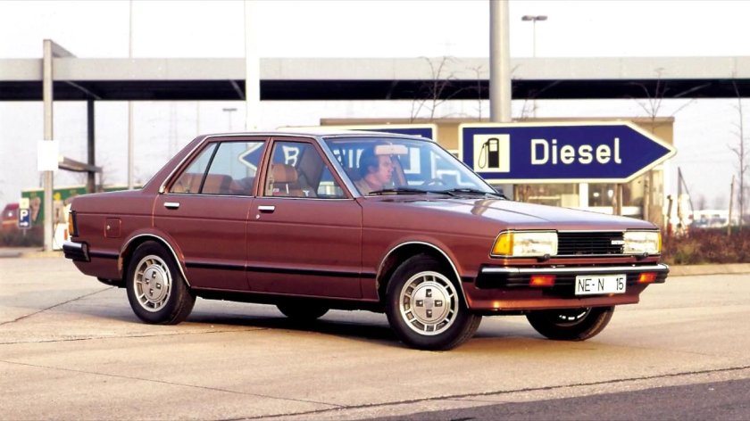 Nissan Bluebird 910