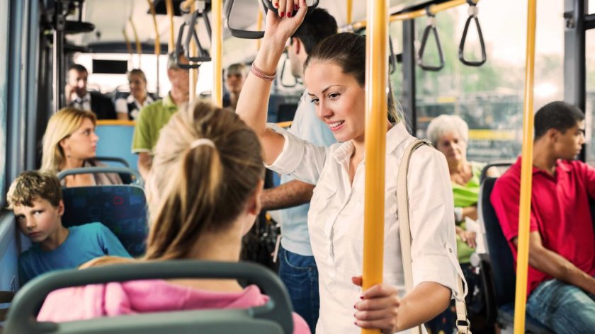 Люди в транспорте