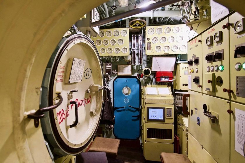 Подлодка Варшавянка 636.3