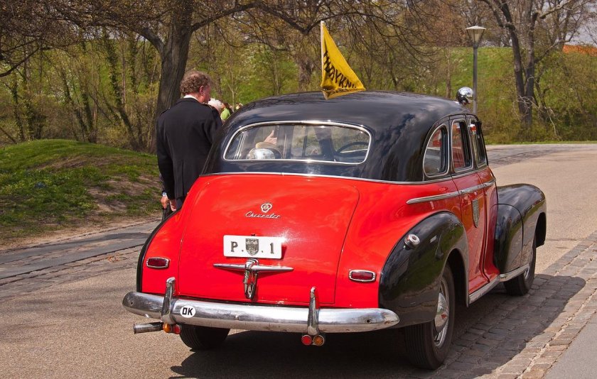 Four by four vehicle