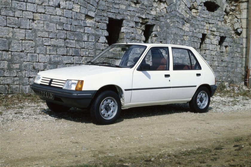 Peugeot 205