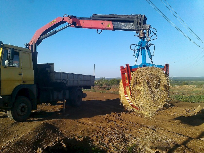 КМУ на трактор МТЗ 82